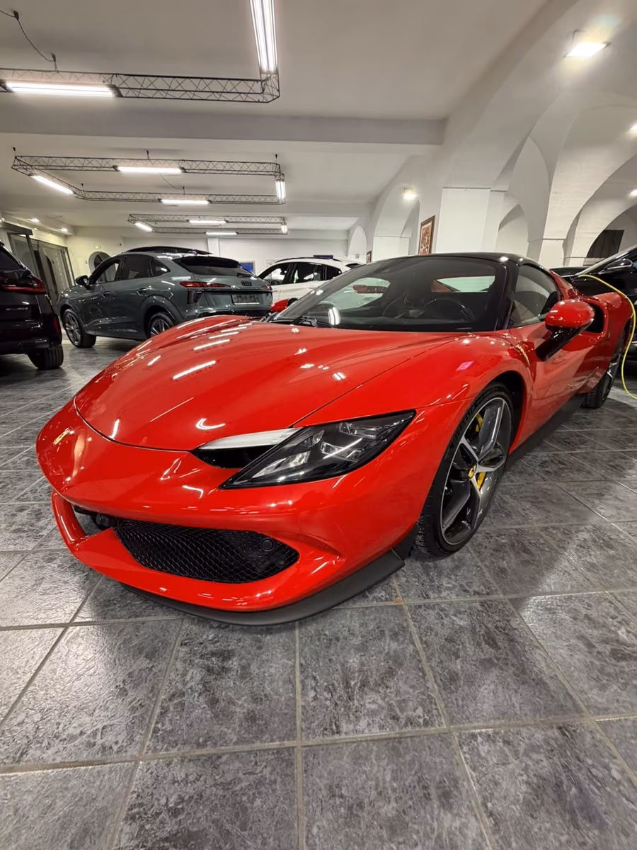 Ferrari 296 GTS