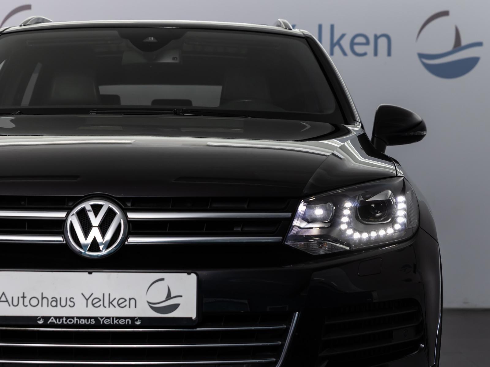 Volkswagen Touareg 3.0 TDI V6 *BI-XENON*PANO*NAVI*SPORT
