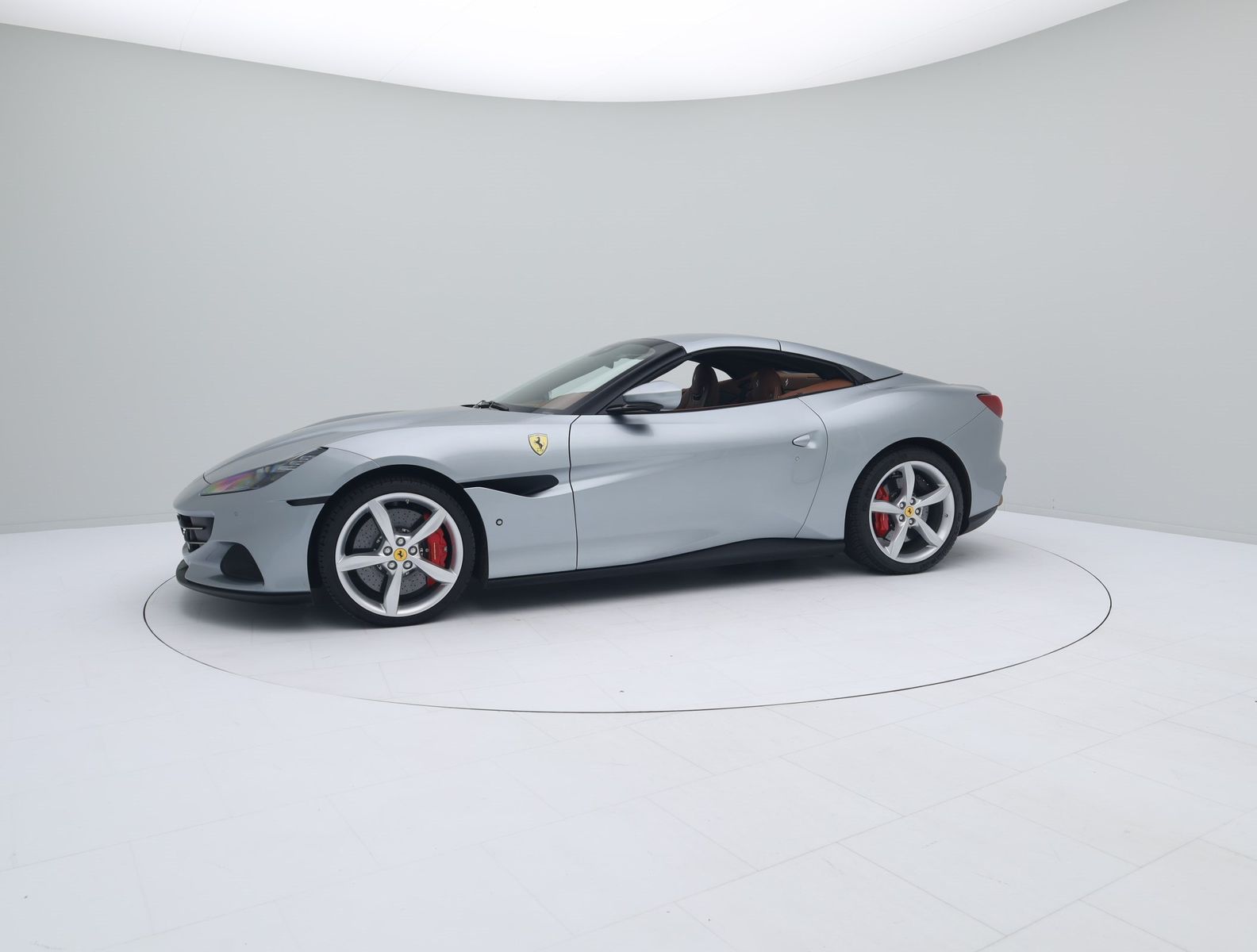 Ferrari Portofino M I GRIGIO TITANIO I Ferrari Hamburg foto 14