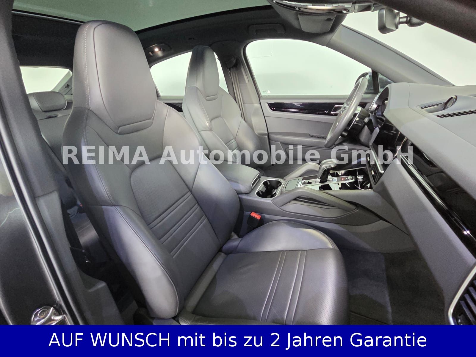 Fahrzeugabbildung Porsche Cayenne Coupe 3,0 E-Hybrid, Pano, 360°, LED