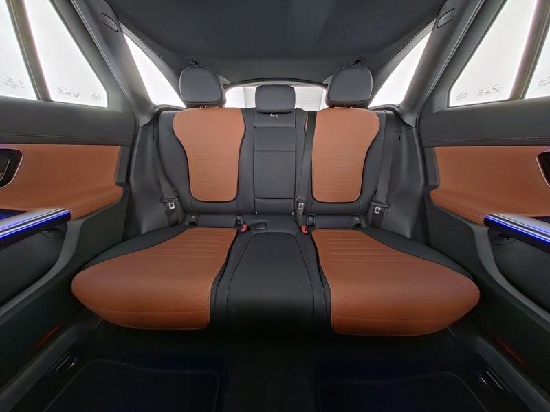 Mercedes-Benz GLC 300 de 4M AMG+AHK+FAHRASSI+DISTR+MEMORY+WI-P