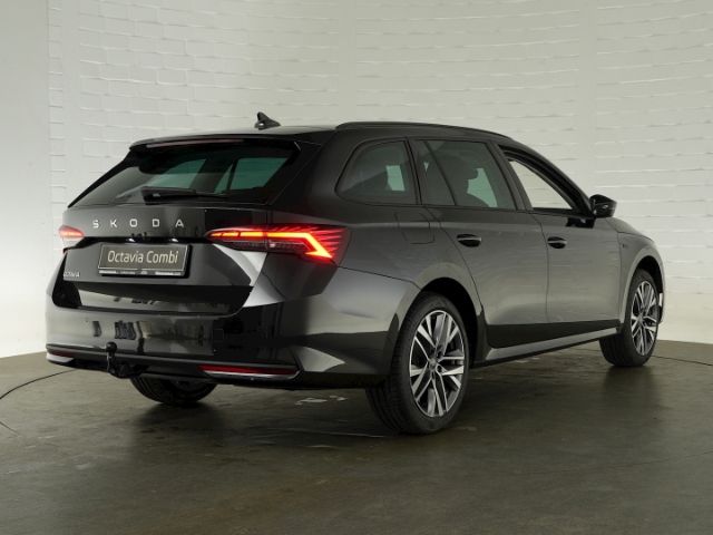 Octavia COMBI TOUR TSI+AHK+NAVI+SITZ-/LENKRADHEI
