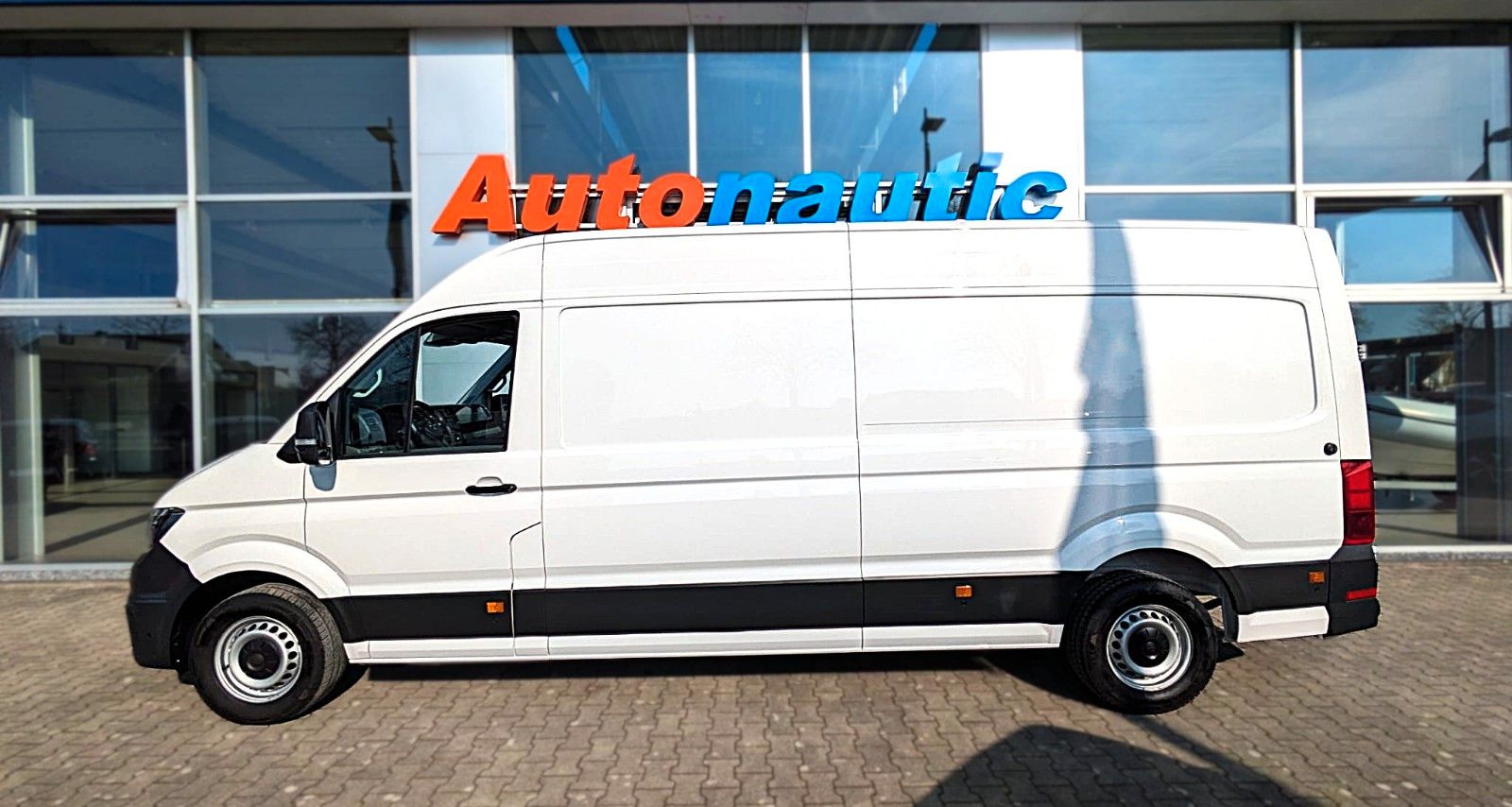 Fahrzeugabbildung Volkswagen Crafter Kasten AUT. L4H2 KLIMA SITZHZG ACC NAVI