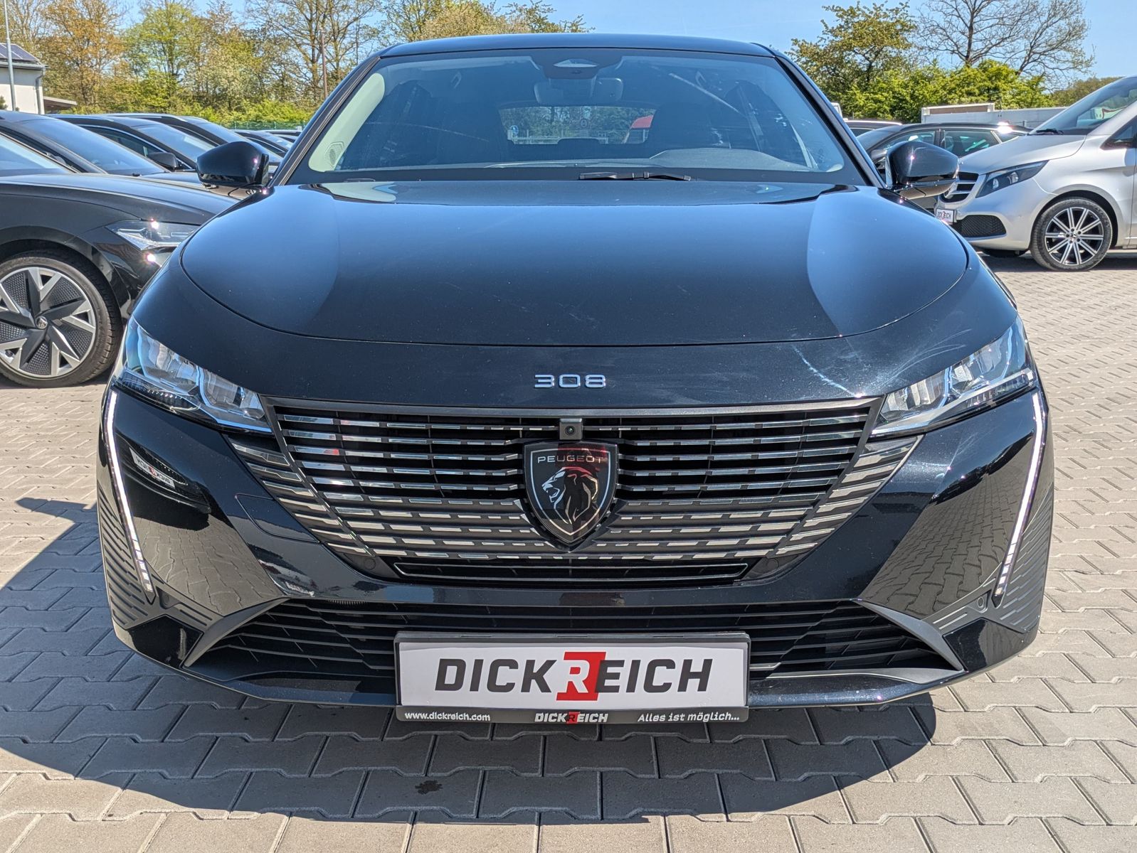 Fahrzeugabbildung Peugeot 308 Allure 1.2 AHK*360°KAMERA*ACC*LED*GARANTIE