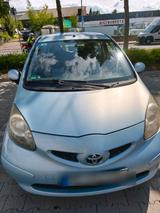 Toyota Aygo  Text lesen - Toyota aus 2005: Aygo