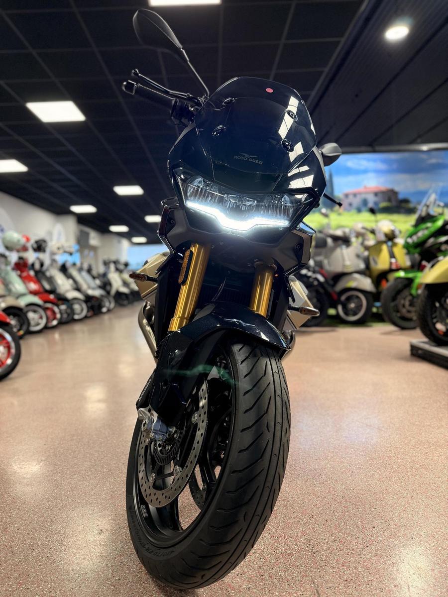 Moto Guzzi V100 MANDELLO S