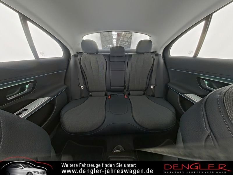 MERCEDES-BENZ E-Class 2025