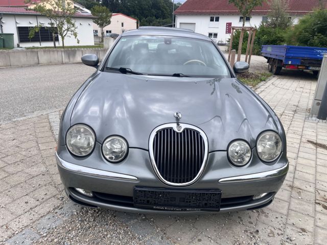 Jaguar S-Type 2.5 V6 Executive