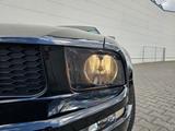Ford Mustang V6 Schalter | Leder | Klima | Tempomat - Ford Mustang aus 2006: V6