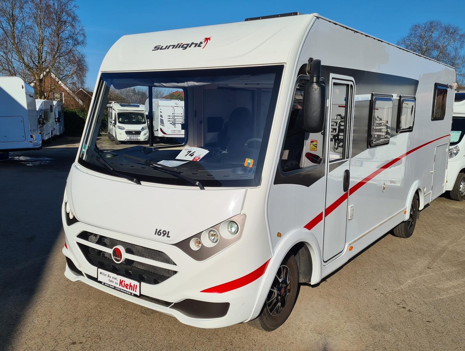 Sunlight I 69 L *Queens-Bett*SAT*Solar*Lithium*1 .Hand*