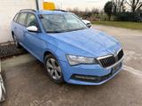 Skoda Superb 2.0 TDI EVO 200 CV SCR DSG Wagon 4x - Skoda Superb mit Halbautomatikschaltung