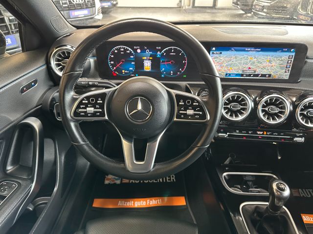 Mercedes-Benz A 180 *SitzBelüftungHZ*Spurhalte*Night*ACC*LED*