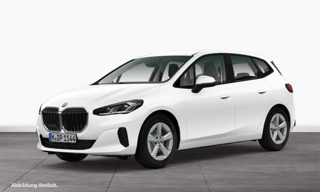 BMW 218i Active Tourer Kamera LED Sitzheizung