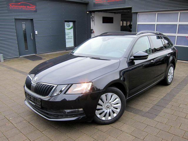 Skoda Octavia Combi Ambition 2,0TDI Navi AHK ACC DAB