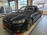 Audi A8 55TFSi S LINE BLACK ACC/HuD/PANO/360/OLED/B&O - mit Benzin-Antrieb: Blau, Limousine, mit Klimaanlage
