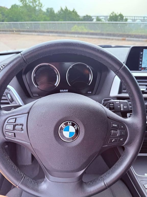 Image of BMW 116