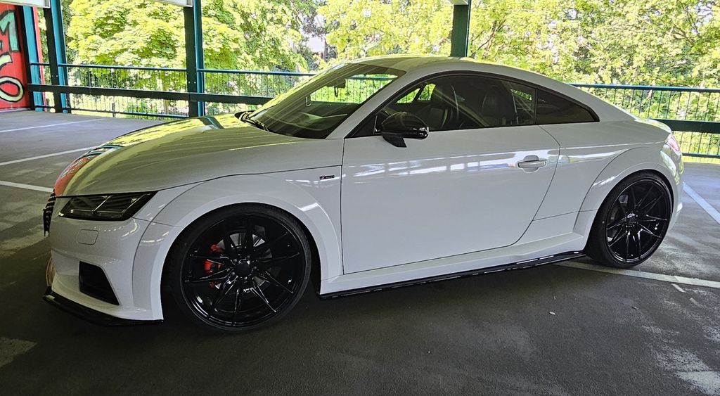 Image of Audi TT