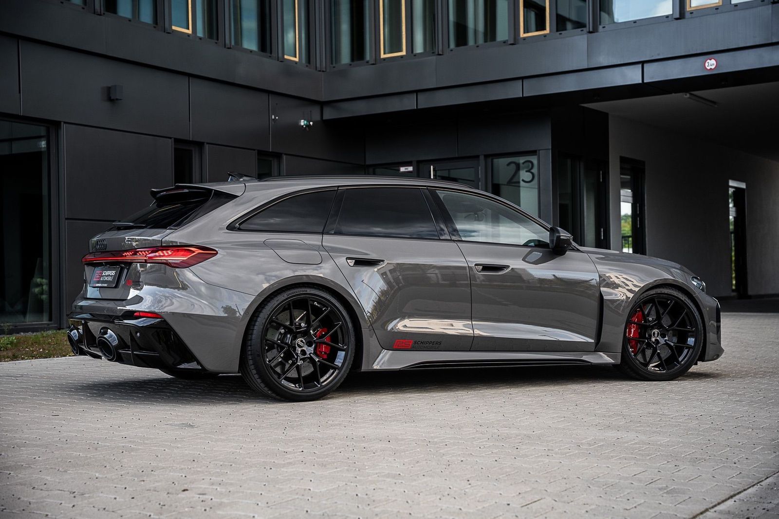 Fahrzeugabbildung Audi RS5 Avant KERAMIK|SPORTPAKET|HGP 818 PS
