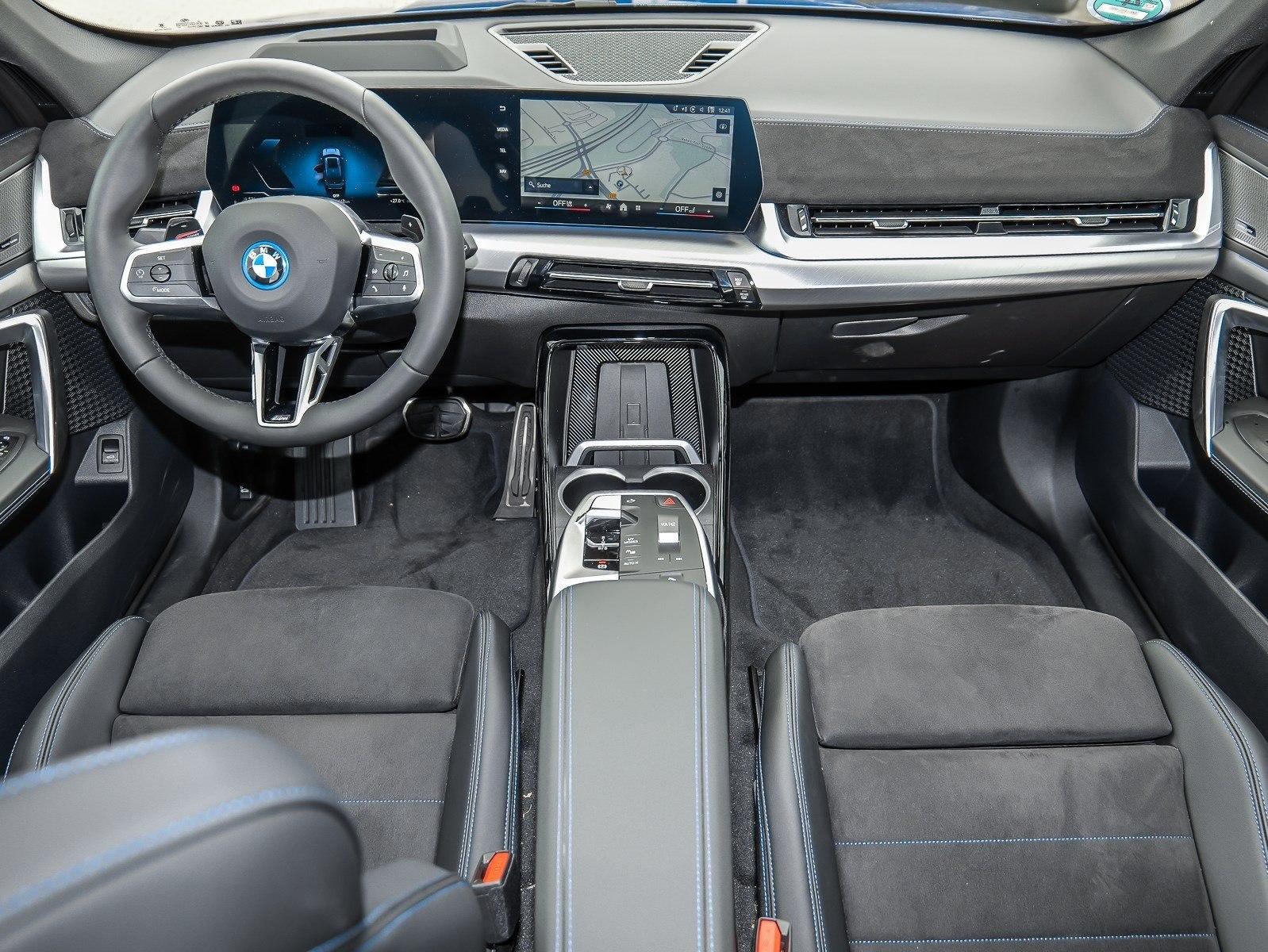 BMW X1 xDrive30e M Sport HUD PANO ACC AHK 360°KAM