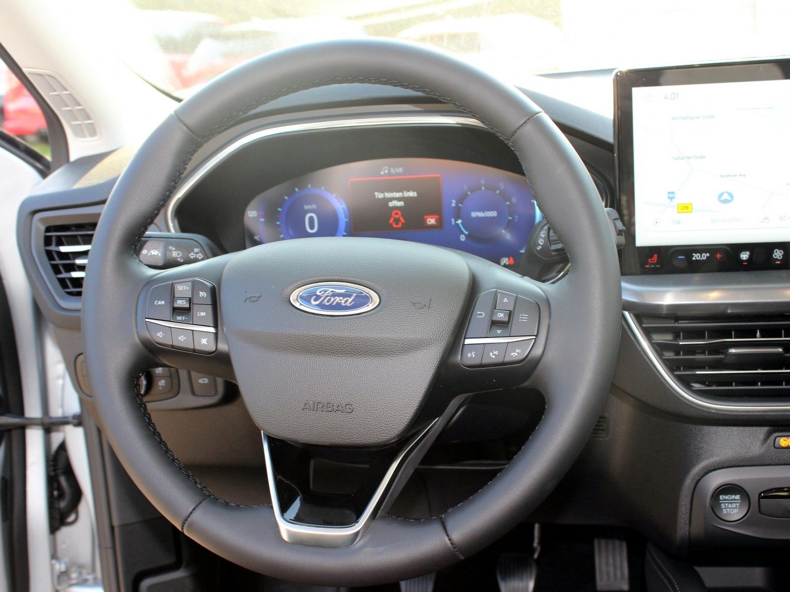 Fahrzeugabbildung Ford Focus Titanium X 1,0 EcoBoost