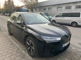 BMW iX xDrive40 - M Sport AHK DA 8 Fach - BMW iX von privat