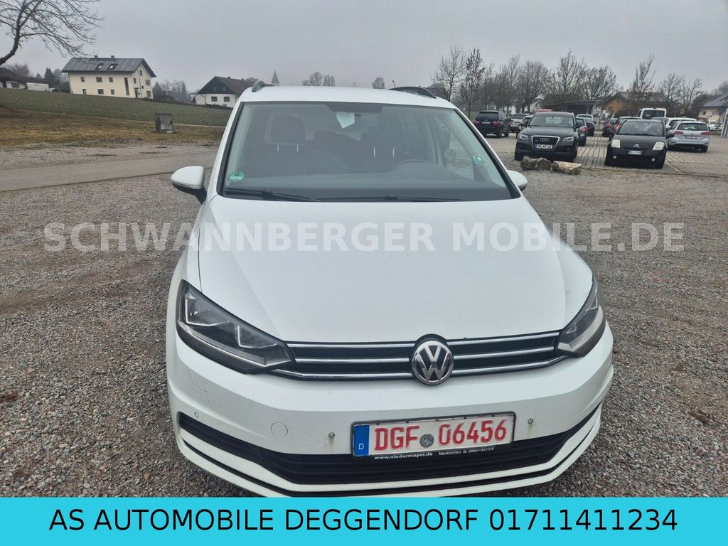 Image of Volkswagen Touran