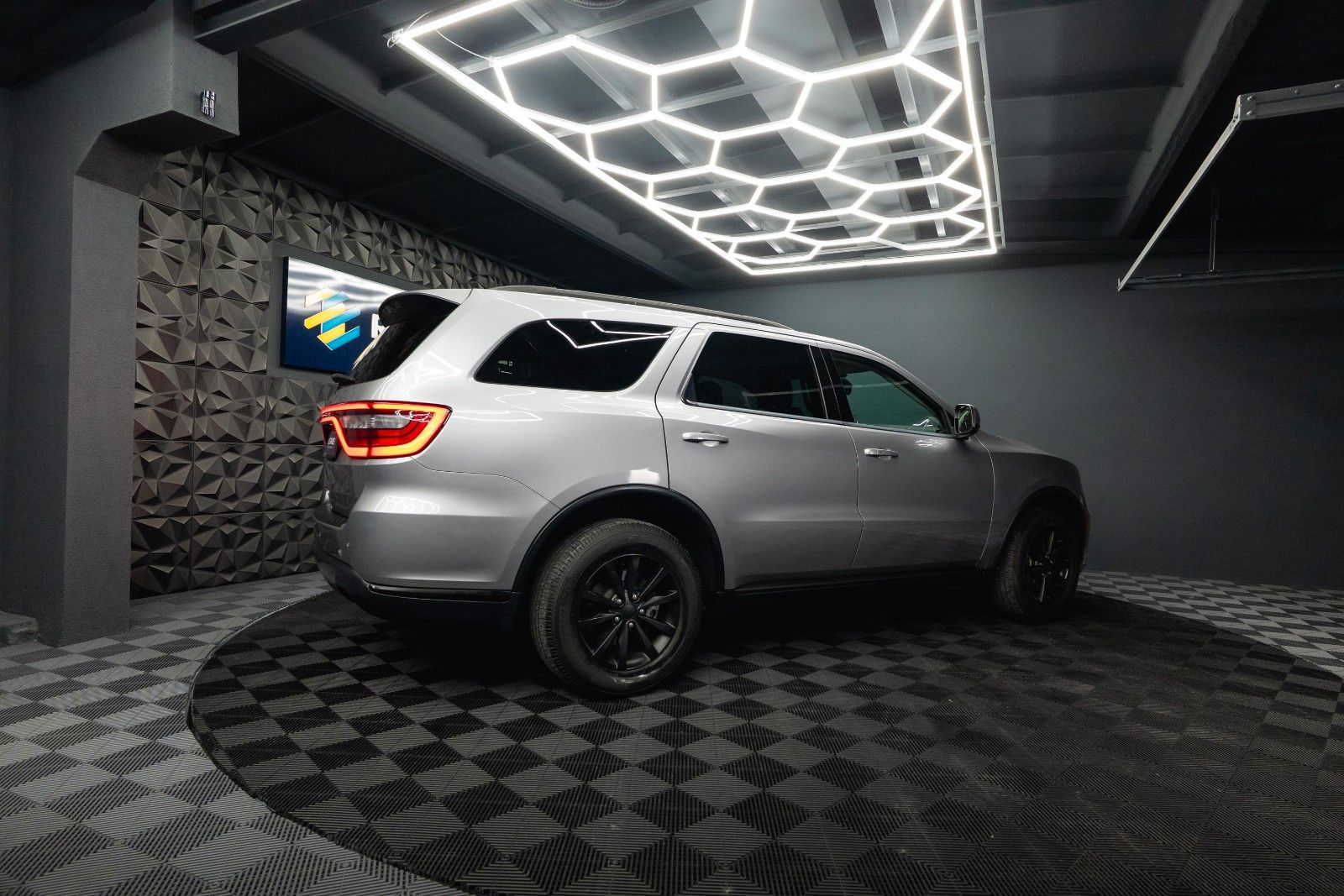 Fahrzeugabbildung Dodge Durango 3.6 V6 GT+ 4x4 Night-Paket Modell 22 LED