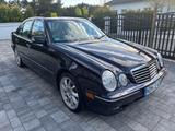 Mercedes-Benz E 430 AVANTGARDE Avantgarde - Mercedes-Benz E 430 von privat
