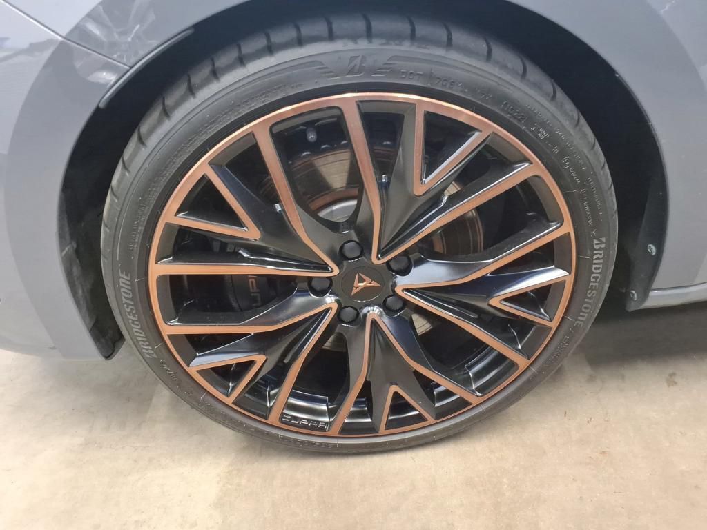 Cupra Leon 1.4 TSI e-HYBRID 180kW Klima*Tempo*Nav*PDC