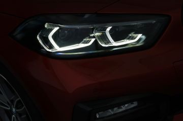 BMW 118d Aut. Sport Line Shadow PANO HUD H&K RFK
