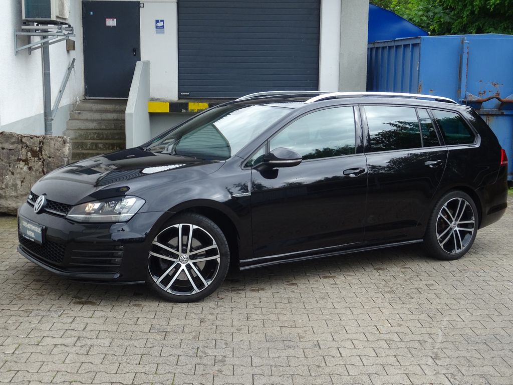 Image of Volkswagen Golf
