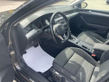Volkswagen Passat Variant - 10