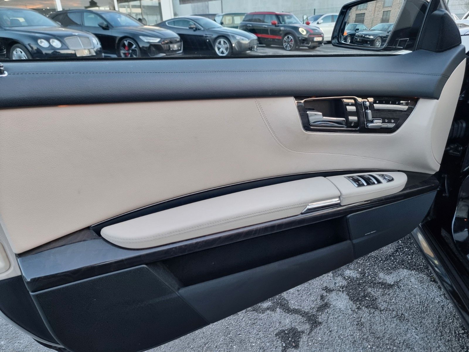 Fahrzeugabbildung Mercedes-Benz CL 500 AMG/Deutsch/Scheckheft/Massage/Top