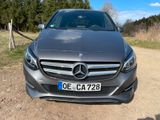 Mercedes-Benz Mercedes Benz B 180 Sports Tourer Automatik AHK - Mercedes-Benz B-Klasse: Sports Tourer