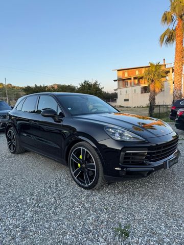 PORSCHE Porsche Cayenne 3.0 V6 E-Hybrid