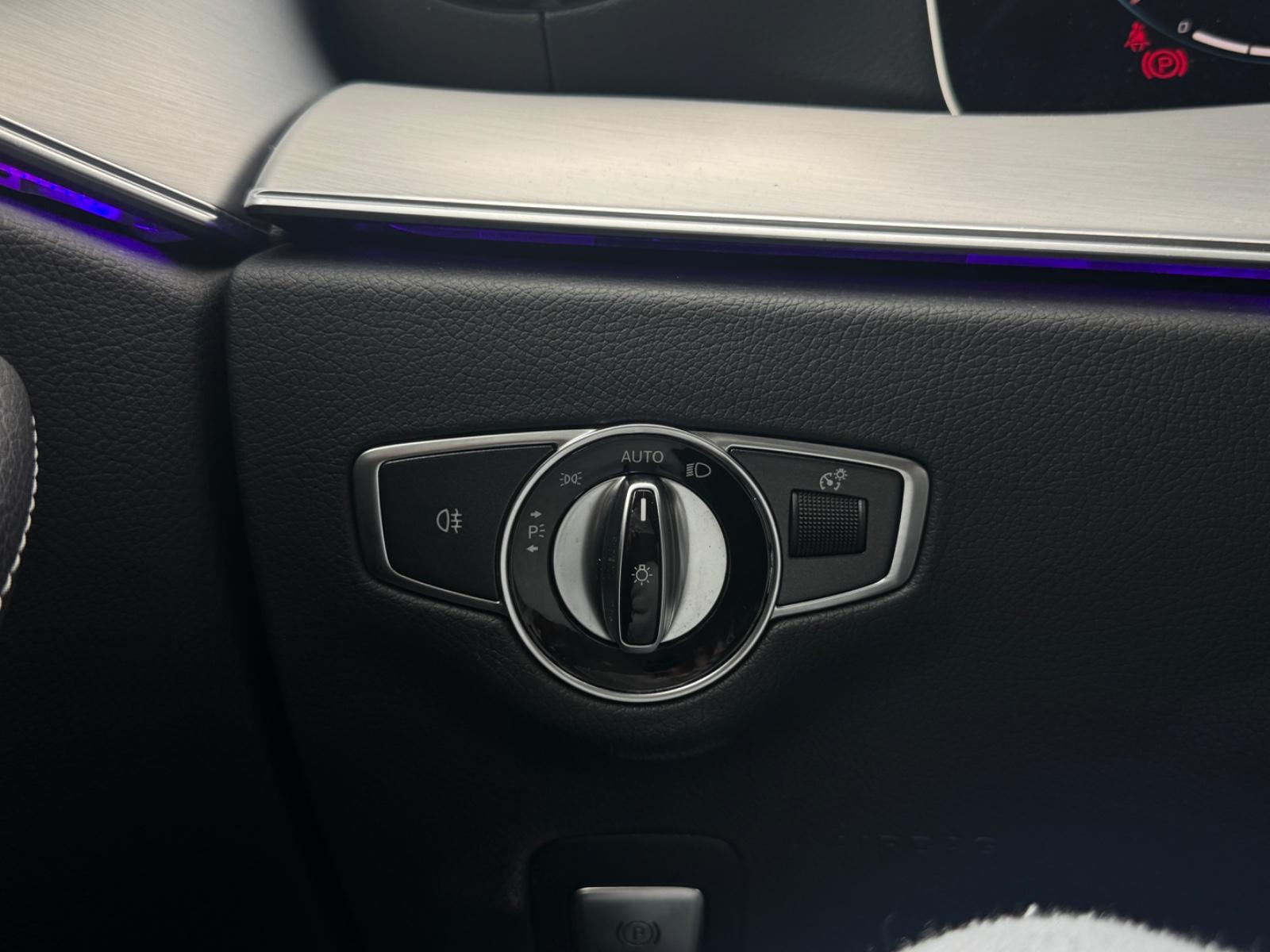 Mercedes-Benz E 220d T-Modell*NAVI*R.cam*LED*Avantgarde*Touch*
