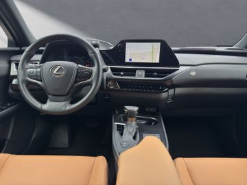 Lexus UX - 12