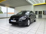 Volkswagen Golf VIII Limo Life Pano App-Connect Navigation - Volkswagen Gebrauchtwagen in Neuss