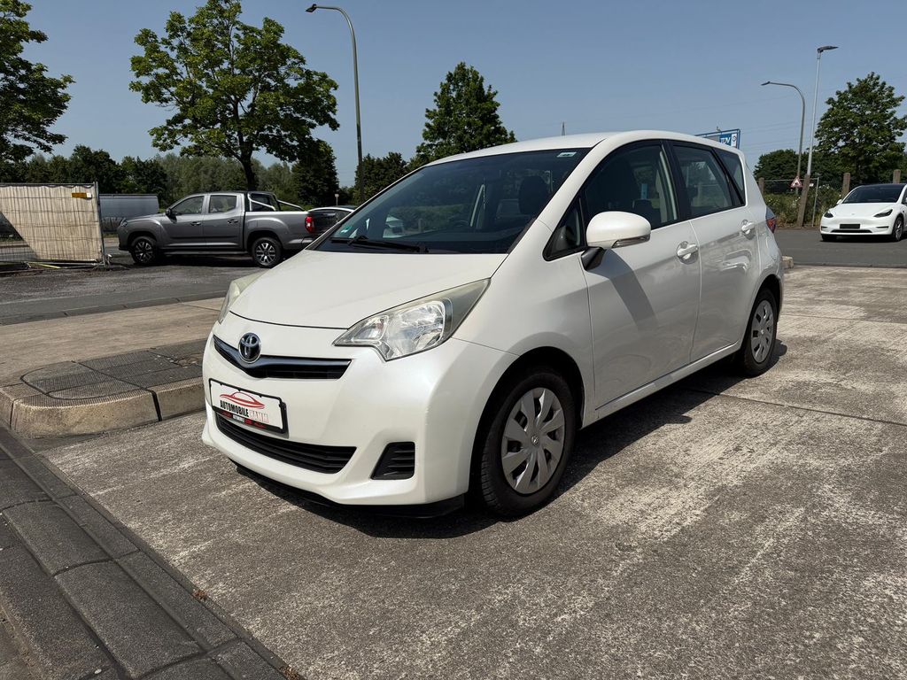 Toyota Verso-S