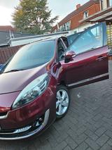 Renault Megane Grand Scenic 2.0 Benzin Aut... - Renault Grand Scenic aus 2013