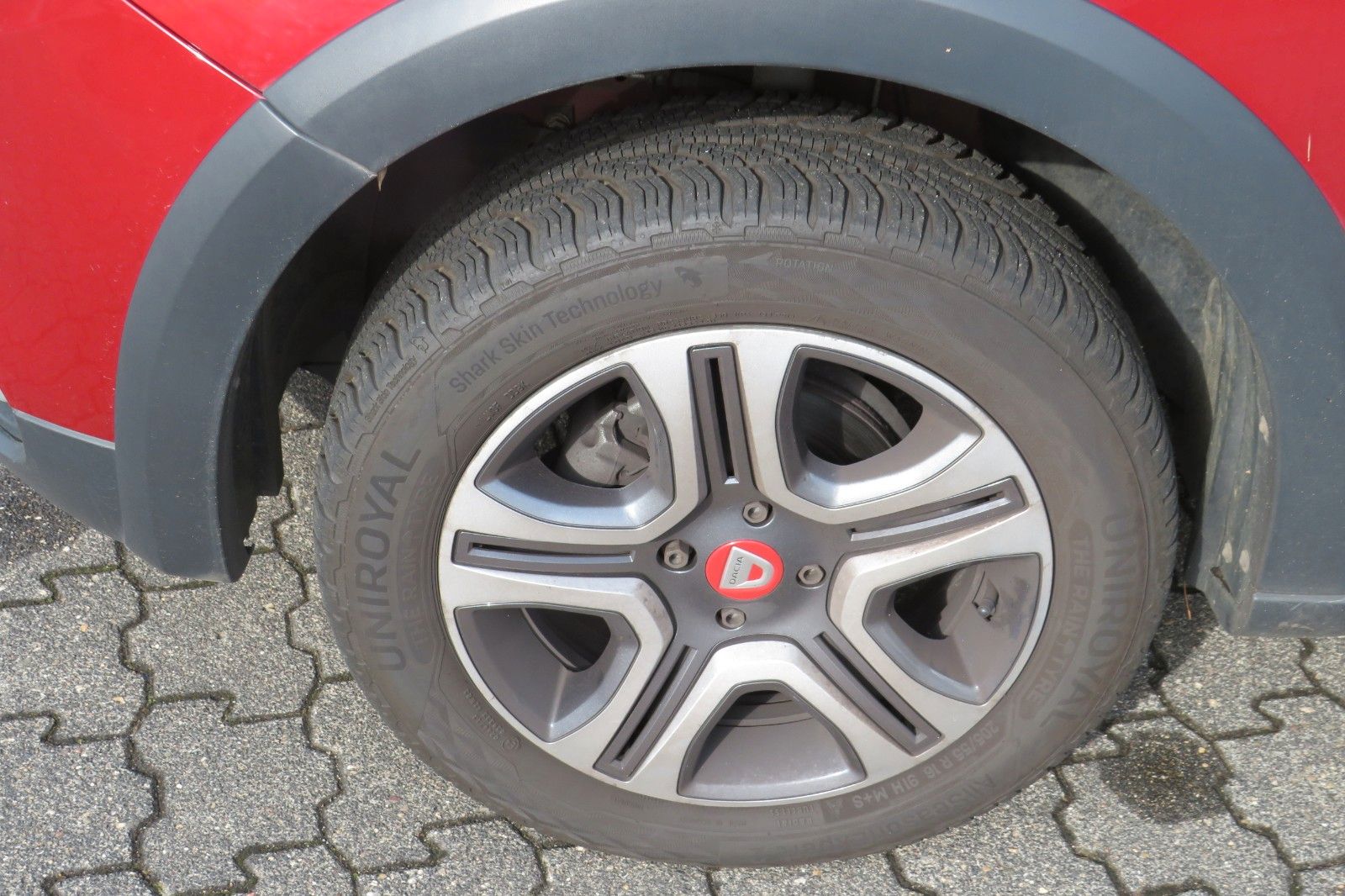 Fahrzeugabbildung Dacia Sandero Stepway NAVI SITZH. GRA PDC +KAMERA 1.HD