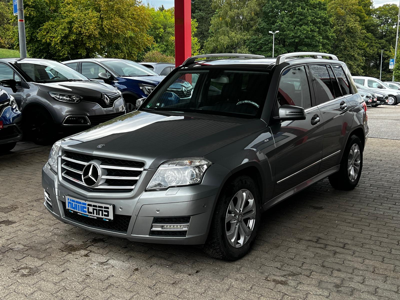 Mercedes-Benz GLK250 2012 — interior
