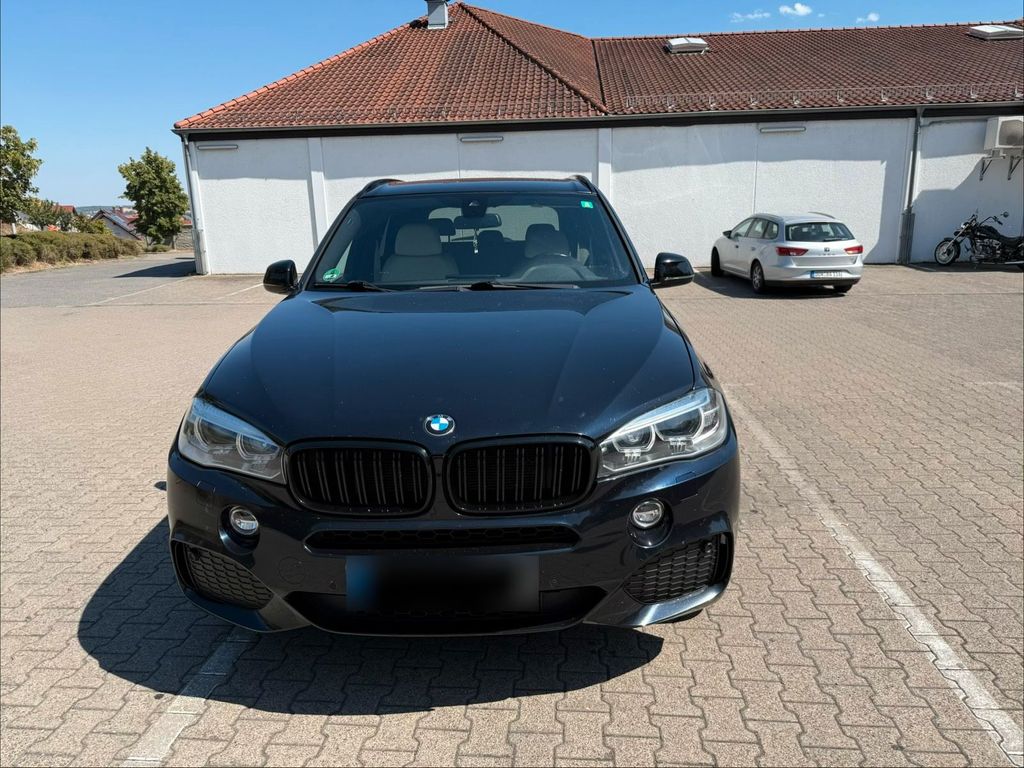 Image of BMW X5