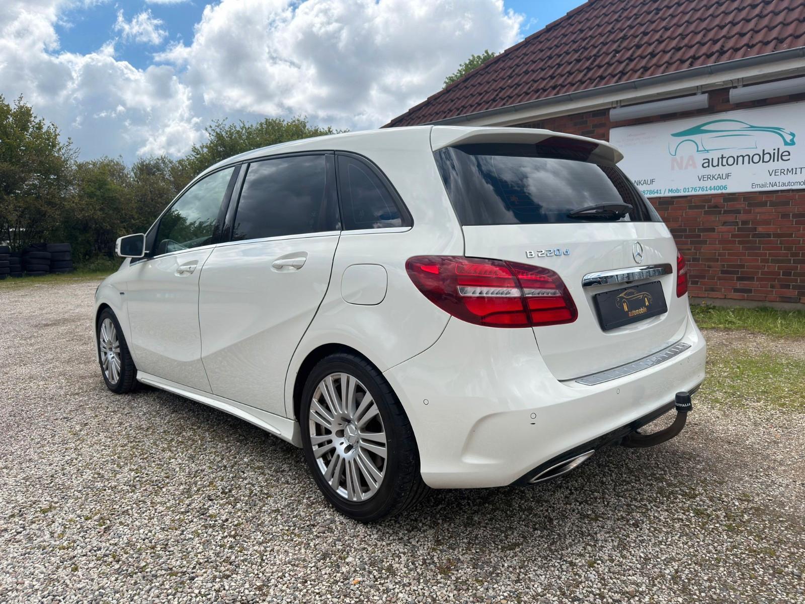 Mercedes-Benz B 220 D AMG-Line/AHK / Kamer/Urban Style Edition