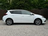 Toyota Auris 1.8 Hybrid Executive LED Standhzg. Navi - Toyota Auris mit Hybrid-Antrieb: 1.8