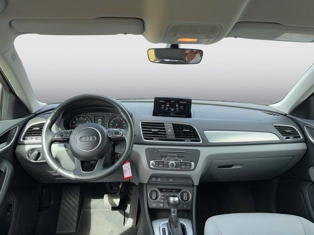 Q3 1.4 TFSI design ALLW AHK NAVI XENON
