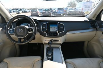 Fahrzeugabbildung Volvo XC90 D5 Inscription*LRP*KEYLES*PANO*STHZ*7Si*AHK