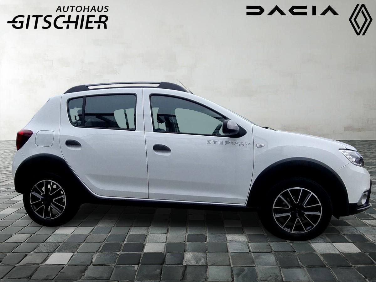 Fahrzeugabbildung Dacia Sandero Stepway Prestige TCe 100