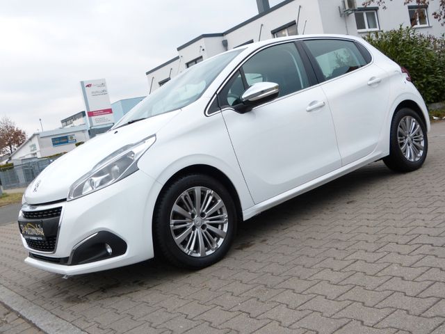 Peugeot 208 PureTech 110 Allure Autom.*Navi*AppleCar*SHZ