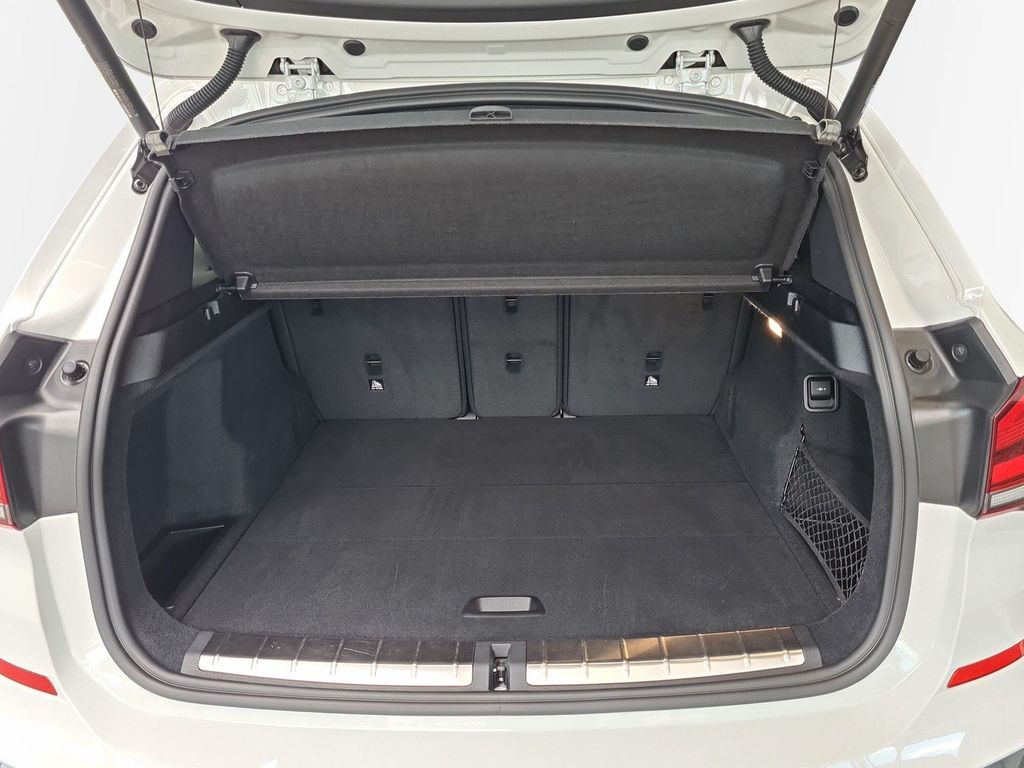 BMW X1 sDrive20i M-Sport DAB LED RFK Navi Shz. uvm.